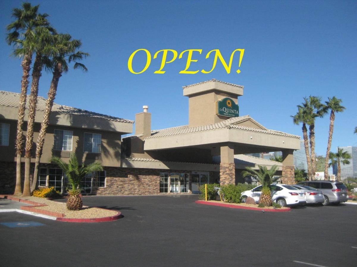 La Quinta Inn & Suites By Wyndham Lv Tropicana Stadium Las Vegas Exterior foto